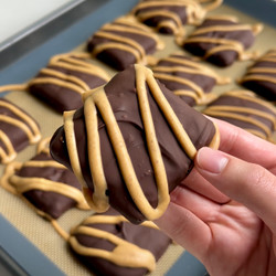 Buckeye Graham Crackers