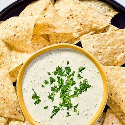 Chuy's Creamy Jalapeno Dip