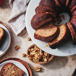 Secret Ingredient Apple-spice Cake