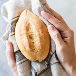 Mexican Dinner Rolls (bolillos)