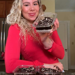 Unbaked “slutty” Brownie Bowls