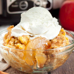 Crock Pot Apple Dump Cake