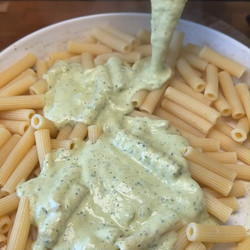 Zucchini Pesto Pasta