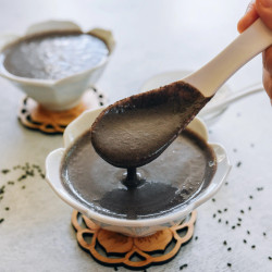Black Sesame Soup (芝麻糊）