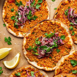 Vegan Turkish Pizza (lahmacun)