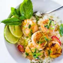 Coconut Lemongrass Scallops With Lime