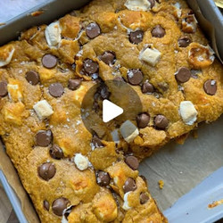 Brown Butter Pumpkin S'mores Cookie Bars