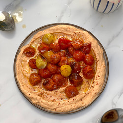Baked Feta And Tomato Dip