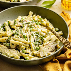 Creamy Pesto Chicken Pasta