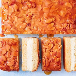 Giant Bee Sting Slice