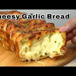 Cheesy Garlic Bread