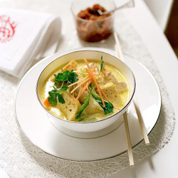 Spicy Chicken Laksa