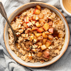 Apple Cinnamon Oatmeal