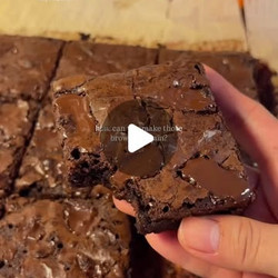Easy Fudgy Crackly Top Brownies