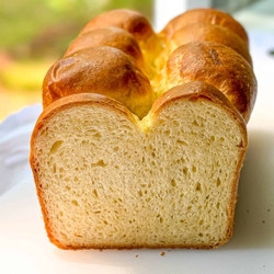 Easy Brioche Loaf