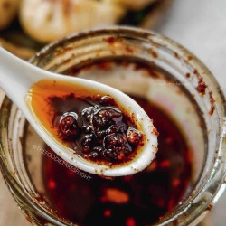 Chili Garlic Sauce (or Chili Garlic In Oil)