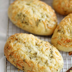 Asiago Herb Hoagie Rolls