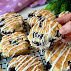 Bojangles Blueberry Biscuits