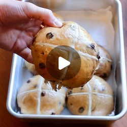 Hot Cross Buns