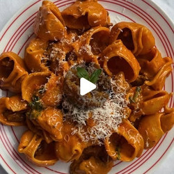 Spicy Gochujang Vodka &amp; Chorizo Lumaconi Pasta