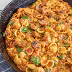 One Pot Cheesy Sausage Pasta