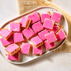 Roze koekjes met citroen