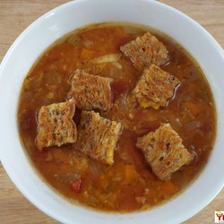 Lentil Tomato Soup With Grilled Cheese Croutons