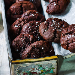 Dark Chocolate Rye Cookies