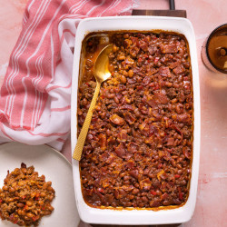 Trisha Yearwood's Baked Bean Casserole