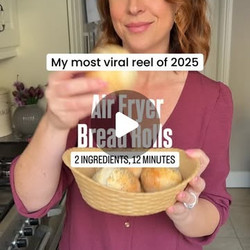 Air Fryer Bread Rolls