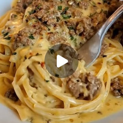 Garlic Butter Beef Linguine With Creamy Parmesan Cheddar Sauce