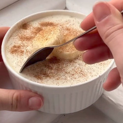 Banana &amp; Cinnamon Overnight Oats