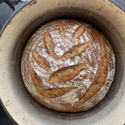 Surdeigsbrød Av Spelt (mitt Beste Brød)