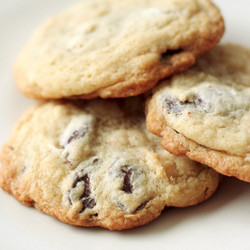 Almond Lovers Chocolate Chip Cookies