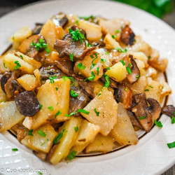 Potatoes With Mushrooms