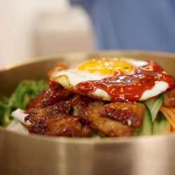 Onion, Chicken and Egg Bibimbap