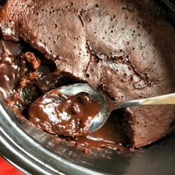 Slow Cooker Chocolate Self-saucing Pudding