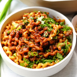 Spicy Quickie Peanut Noodles