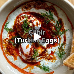 Çilbir (turkish Eggs)