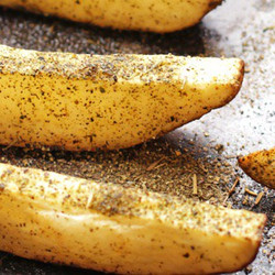 Crispy Baked Potato Wedges