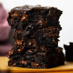 Fudgy Chocolate Chip Brownies