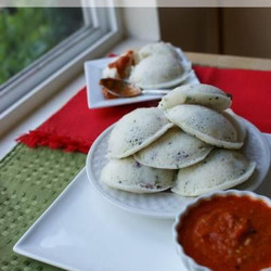 Onion And Cilantro Steamed Semolina Cakes