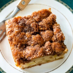 Cinnamon Sugar Apple Cake