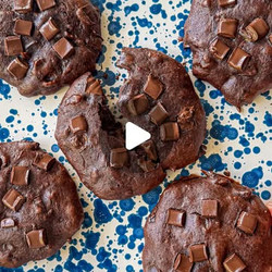 No-refined-sugar Date And Peanut Butter Cookies