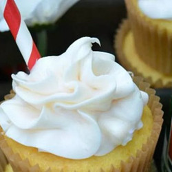 Easy 2-ingredient 7-up Cupcakes