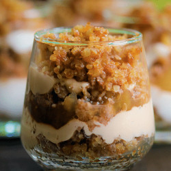 No-bake Mini Apple Cheesecakes