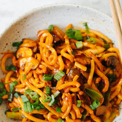 Gochujang Mushroom Udon