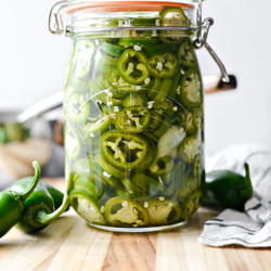 Easy Homemade Pickled Jalapeños