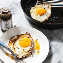 Skillet Fried Eggs With Bloomed Spices