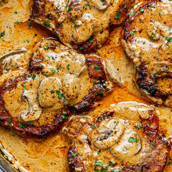 Garlic Pork Chops In Creamy Mushroom Sauce